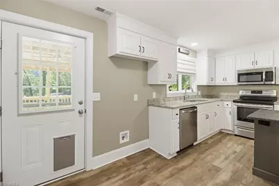 592 Morton Avenue, Asheboro, NC 27205 - Photo 14