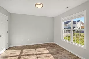 1940 Cedar Ridge Ln, Winston-Salem, NC 27127 - Photo 8