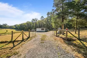 7775 Riverside Rd, Seagrove, NC 27341 - Photo 2