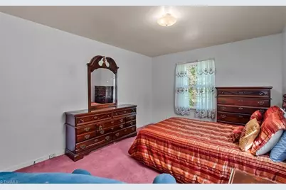 1505 Woodbriar Avenue, Greensboro, NC 27405 - Photo 28