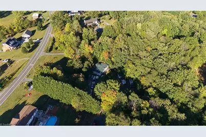 3921 S Nc Highway 8, Walnut Cove, NC 27052 - Photo 30