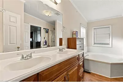 3921 S Nc Highway 8, Walnut Cove, NC 27052 - Photo 18