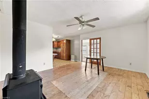3215 Meadow Ln, Winston-Salem, NC 27107 - Photo 12