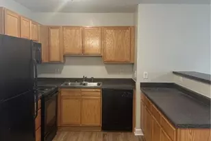 1860 Crest Hollow Dr, Winston-Salem, NC 27127 - Photo 4