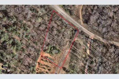 135 E Hunting Ridge Drive, Thomasville, NC 27360 - Photo 2