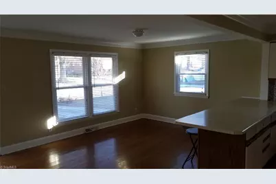 2512 Burgundy Drive, Greensboro, NC 27407 - Photo 10
