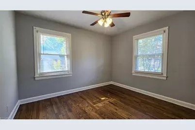 159 Lawndale Drive, Winston-Salem, NC 27104 - Photo 8