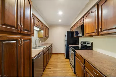 4564 Fernhaven Circle, Winston-Salem, NC 27104 - Photo 16