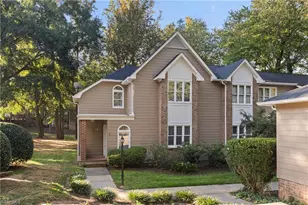 4564 Fernhaven Cir, Winston-Salem, NC 27104 - Photo 1
