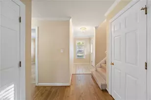 4564 Fernhaven Cir, Winston-Salem, NC 27104 - Photo 8