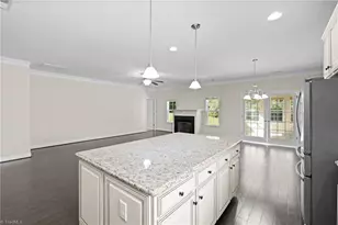 3136 York Pl Dr, Walkertown, NC 27051 - Photo 16