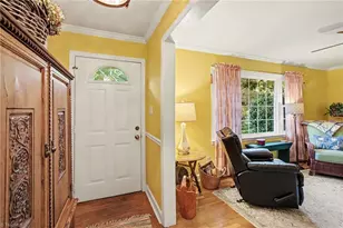 2336 Kaywood Ln, Winston-Salem, NC 27103 - Photo 2