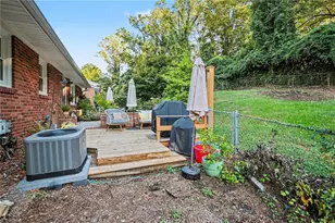 2336 Kaywood Ln, Winston-Salem, NC 27103 - Photo 22