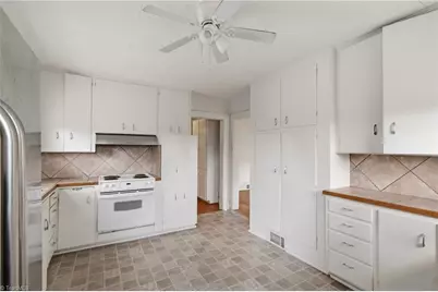 750 Gibb Street, Winston-Salem, NC 27106 - Photo 10