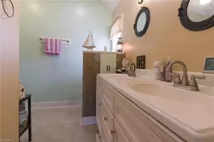 110 Hines Dr, Four Oaks, NC 27524 - Photo 16