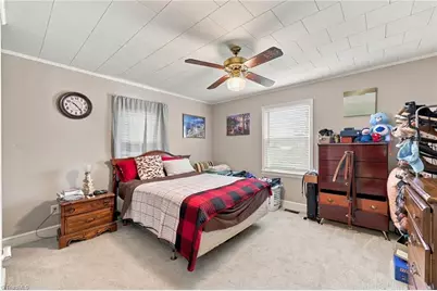 517 Pine Street, Graham, NC 27253 - Photo 24