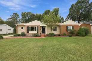 517 Pine St, Graham, NC 27253 - Photo 1
