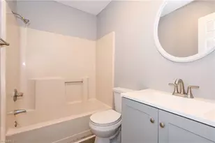 2205 Gable Way, High Point, NC 27262 - Photo 14