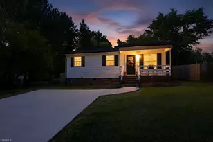 2205 Gable Way, High Point, NC 27262 - Photo 2