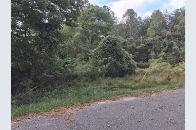 200 Grogan Street, Eden, NC 27288 - Photo 2