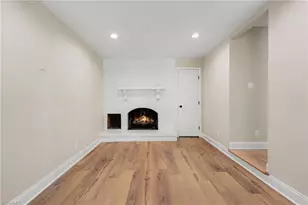 2511 Woodview Dr, Greensboro, NC 27408 - Photo 6