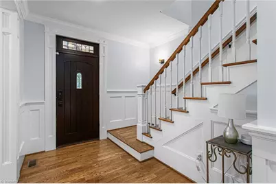 825 E Franklin Street, Chapel Hill, NC 27514 - Photo 6