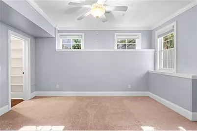 825 E Franklin Street, Chapel Hill, NC 27514 - Photo 44