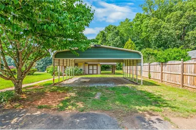 141 Pinelawn Drive, Kernersville, NC 27284 - Photo 4