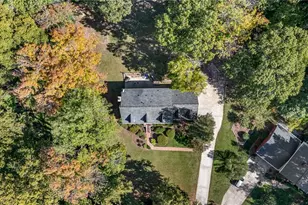 802 Kingston Dr, High Point, NC 27262 - Photo 6
