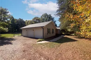 8507 Deer Path Ct, Stokesdale, NC 27357 - Photo 28