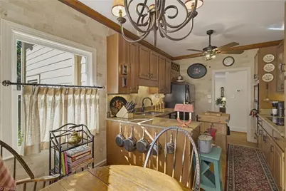 3803 Chiswell Court, Greensboro, NC 27410 - Photo 16