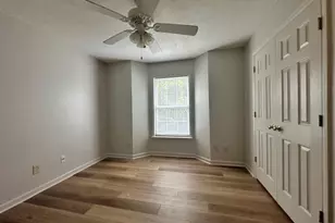 5012 Lawndale Dr, Greensboro, NC 27455 - Photo 8
