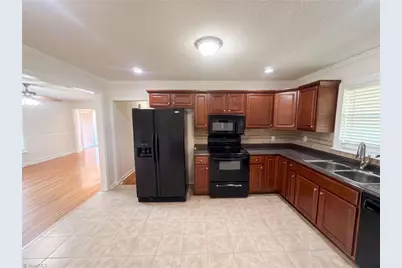 637 Williamsdale Road, Graham, NC 27253 - Photo 6