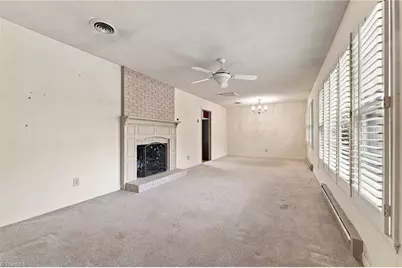 5704 Kings Court, Pleasant Garden, NC 27313 - Photo 4
