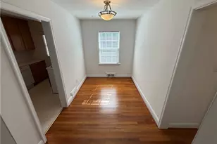 216 Carolina Cir, Winston-Salem, NC 27104 - Photo 4