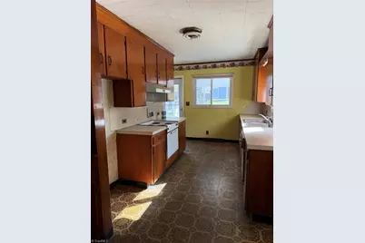 1811 Gwyn Street, Mount Airy, NC 27030 - Photo 16