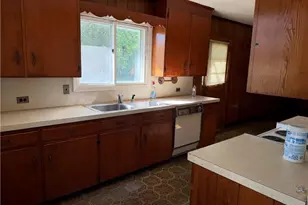 1811 Gwyn St, Mount Airy, NC 27030 - Photo 18