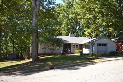 208 Hillcrest Drive, Madison, NC 27025 - Photo 2