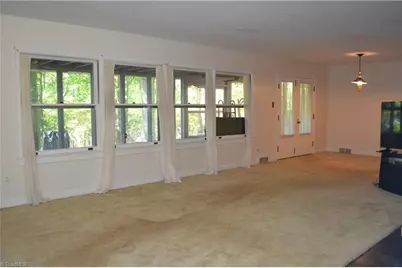 208 Hillcrest Drive, Madison, NC 27025 - Photo 22