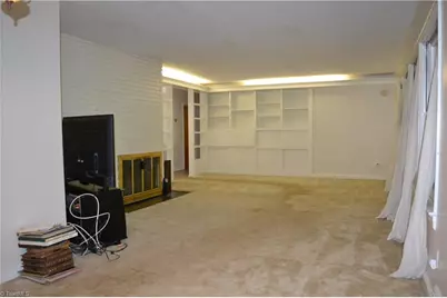 208 Hillcrest Drive, Madison, NC 27025 - Photo 16