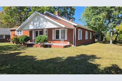 1812 W Lexington Avenue, High Point, NC 27262 - Photo 1