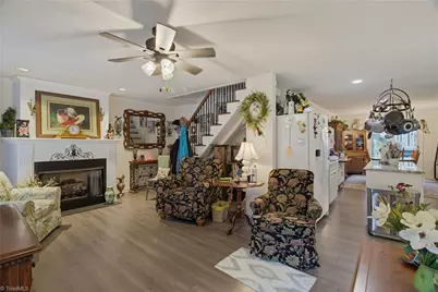 6707 Chadmoor Court, Greensboro, NC 27406 - Photo 8