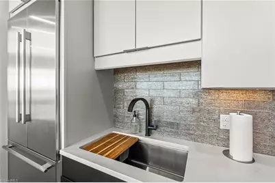 317 W High Avenue #15A, High Point, NC 27260 - Photo 16