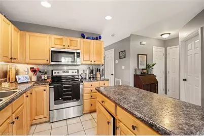 4302 Saint Pauls Lane, Greensboro, NC 27410 - Photo 18