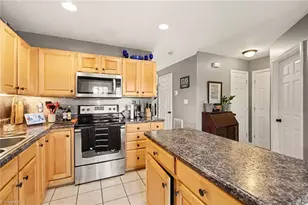 4302 St Paul's Ln, Greensboro, NC 27410 - Photo 18
