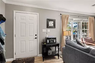 4302 St Paul's Ln, Greensboro, NC 27410 - Photo 10