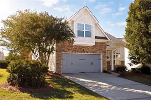4525 Treebark Ln, High Point, NC 27265 - Photo 2
