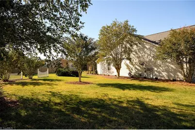 4525 Treebark Lane, High Point, NC 27265 - Photo 30