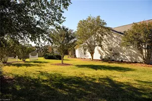 4525 Treebark Ln, High Point, NC 27265 - Photo 30