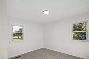 5785 Gumtree Rd, Winston-Salem, NC 27107 - Photo 8